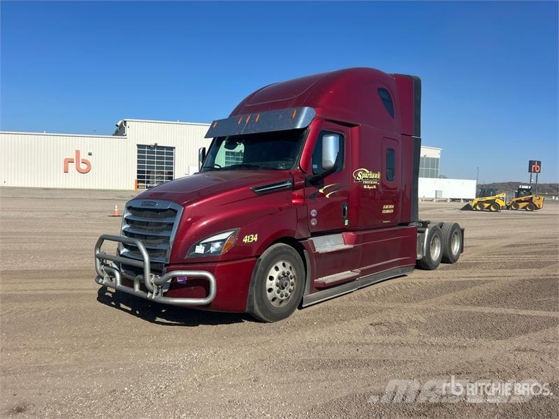 Freightliner Cascadia 126 曳引機組件