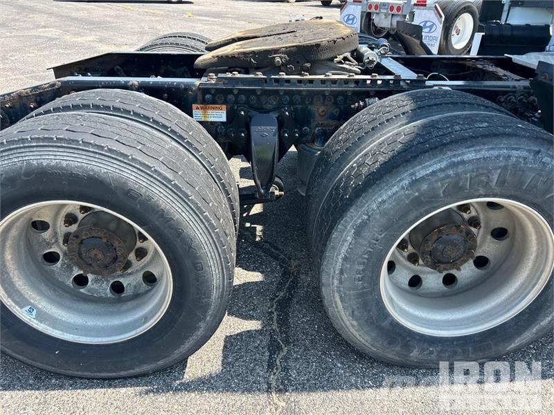 Freightliner Cascadia 126 Çekiciler
