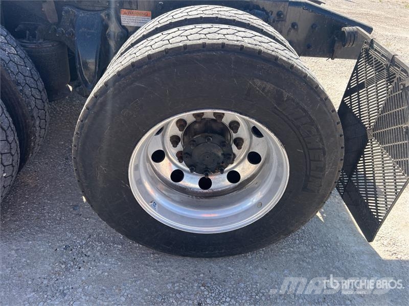 Freightliner Cascadia 116 Cabezas tractoras
