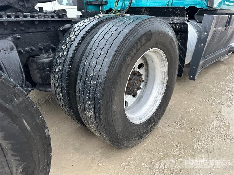 Freightliner Cascadia 126 6x4 Rebuilt Title* T/A Sleeper Truck  Tractor Units