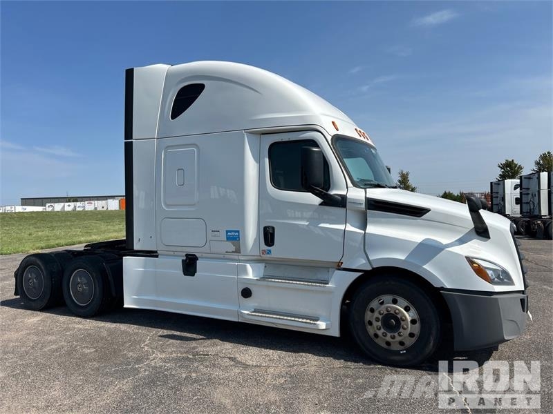 Freightliner Cascadia 126 Çekiciler