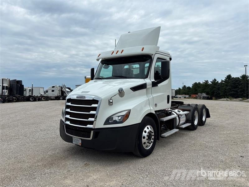 Freightliner Cascadia 116 Prime Movers