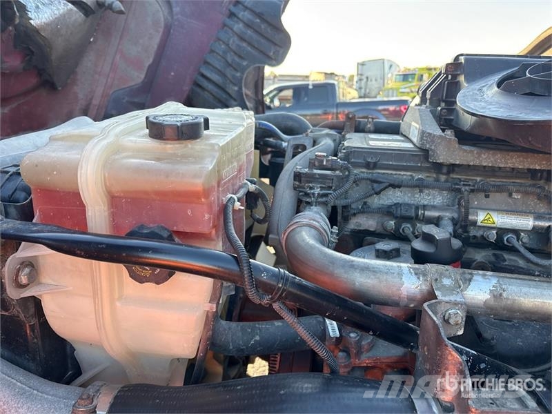 Freightliner Cascadia 125 6x2 T/A Sleeper Truck Tractor Tracteur routier