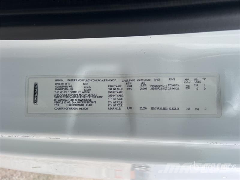 Freightliner Cascadia 126 6x4 T/A Sleeper Truck Tractor 曳引機組件