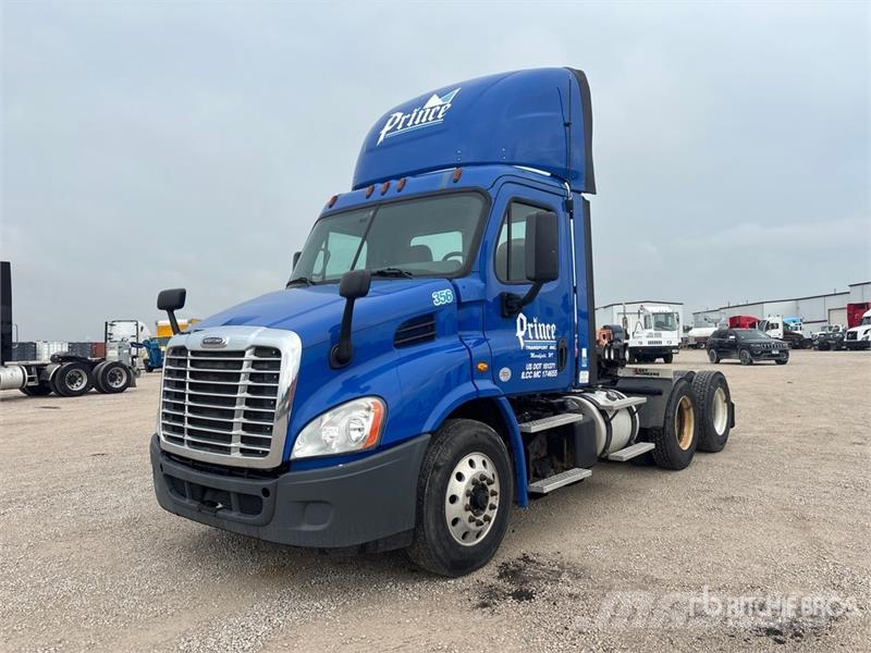 Freightliner Cascadia 113 Sattelzugmaschinen