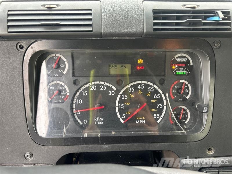 Freightliner Cascadia 125 وحدات الجر