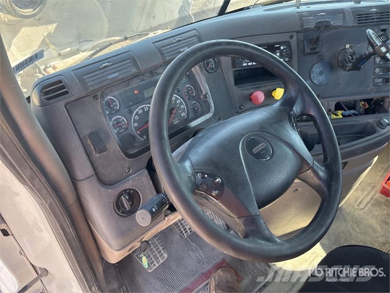 Freightliner Cascadia 113 Tegljači