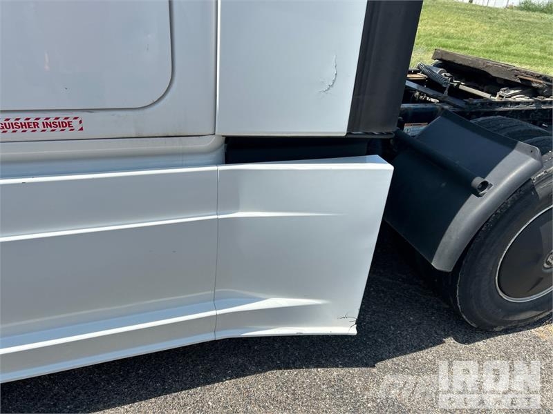 Freightliner Cascadia 126 Çekiciler