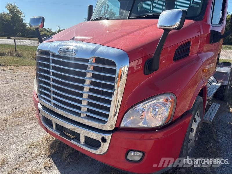 Freightliner Cascadia 113 Tegljači