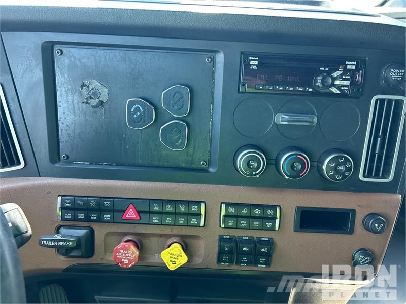 Freightliner Cascadia 126 Çekiciler