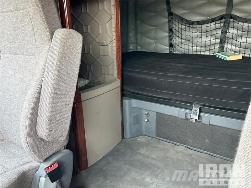 Freightliner Cascadia 125 Çekiciler
