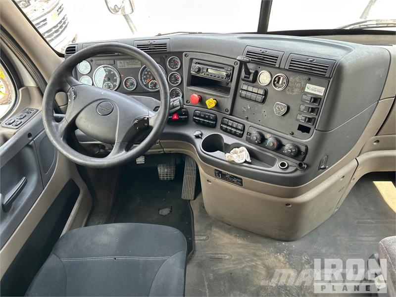 Freightliner Cascadia 125 Çekiciler