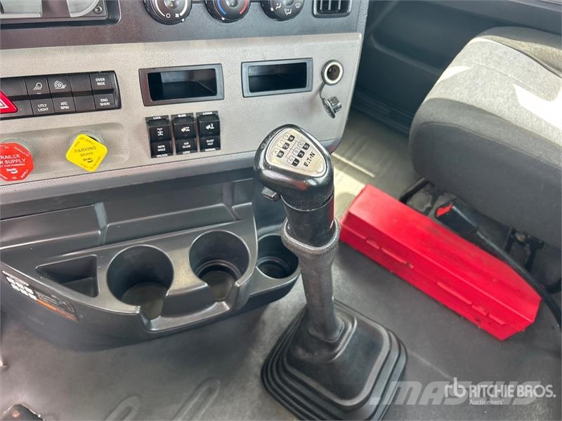 Freightliner Cascadia 126 Prime Movers