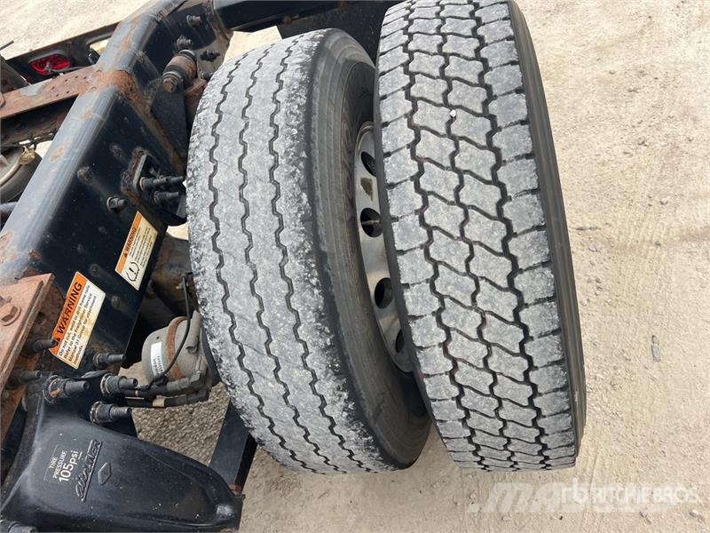 Freightliner Cascadia 116 وحدات الجر