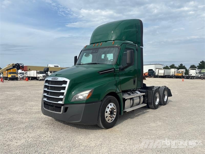 Freightliner Cascadia 126 Vlačilci