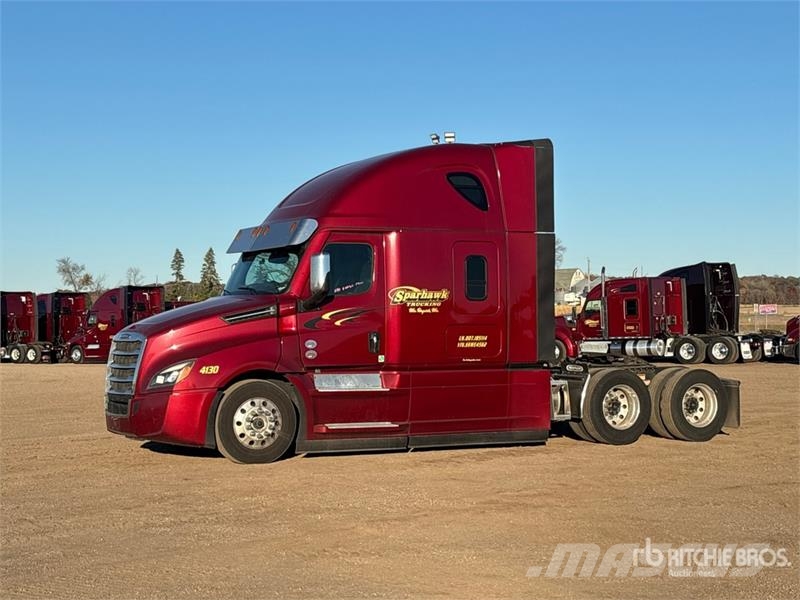 Freightliner Cascadia 126 Tahače