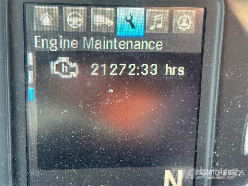 Freightliner Cascadia 126 6x4 T/A Sleeper Truck Tractor Motrici e Trattori Stradali