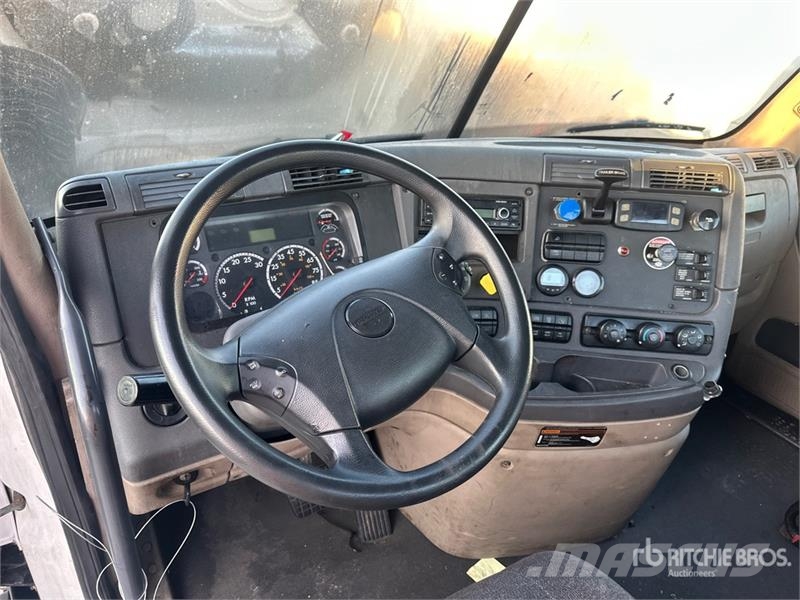 Freightliner Cascadia 125 Çekiciler