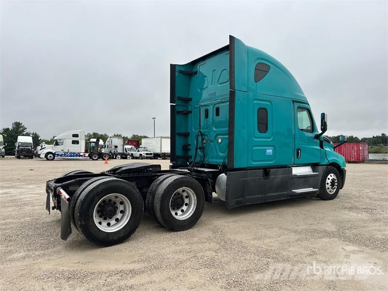 Freightliner Cascadia 126 6x4 Rebuilt Title* T/A Sleeper Truck  Tractor Units