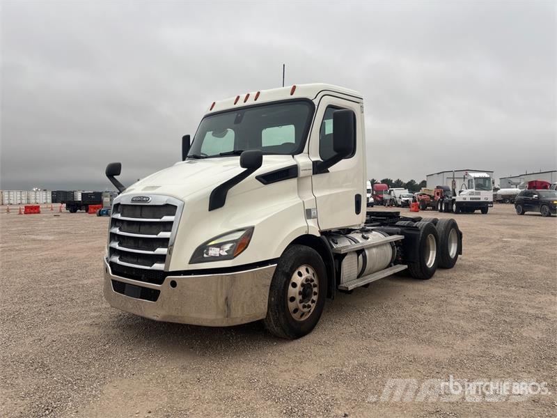 Freightliner Cascadia 116 Vilcēji