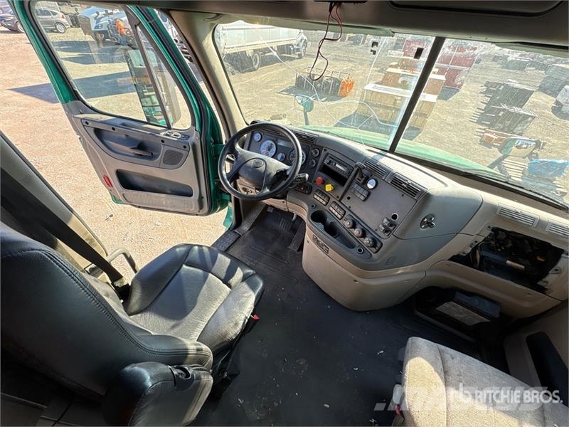 Freightliner Cascadia 125 Тягачі