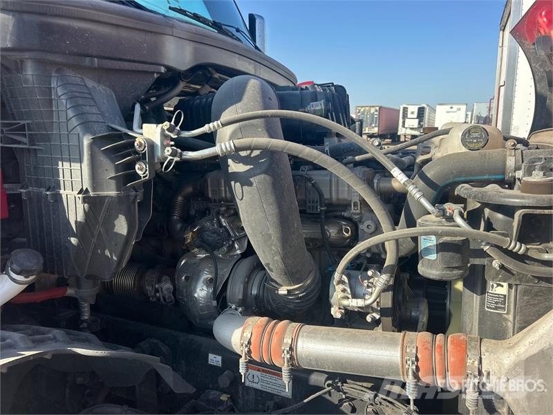 Freightliner Cascadia 126 Влекачи