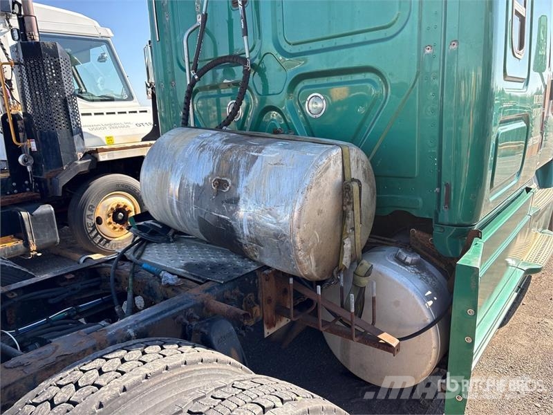 Freightliner Cascadia 125 Тягачі