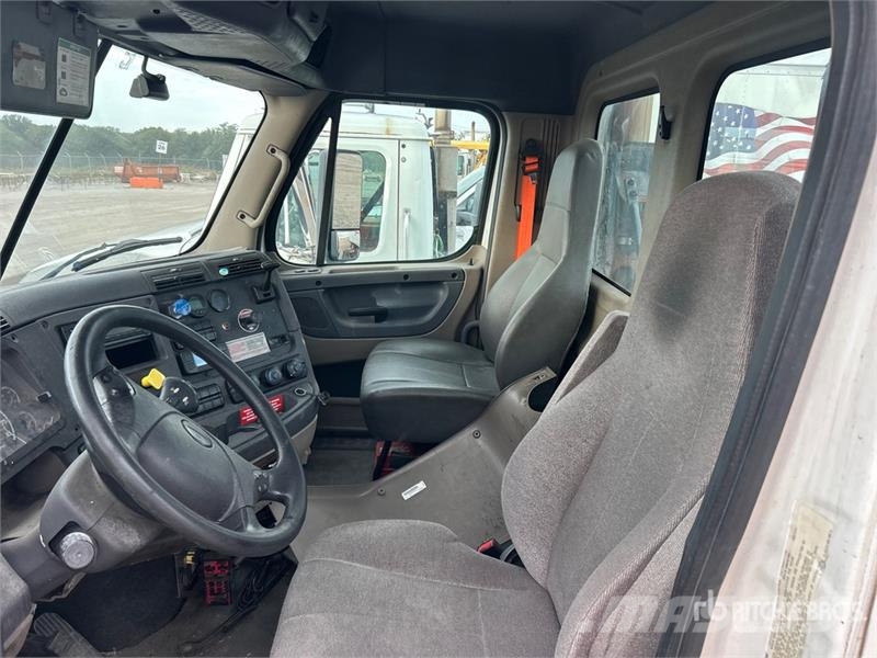 Freightliner Cascadia 125 Tractor Units