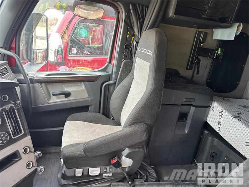 Freightliner Cascadia 126 Tractores (camiões)