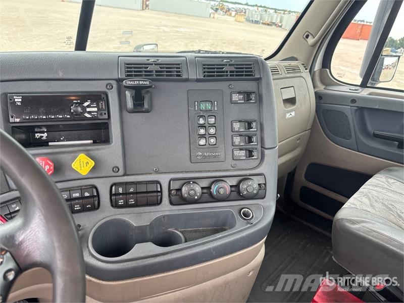 Freightliner Cascadia 113 Tractores (camiões)