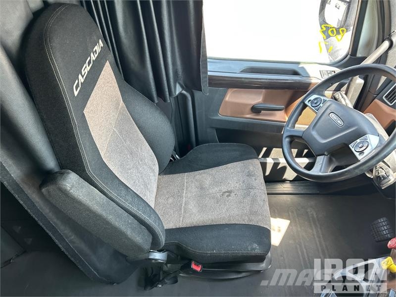 Freightliner Cascadia 126 Çekiciler