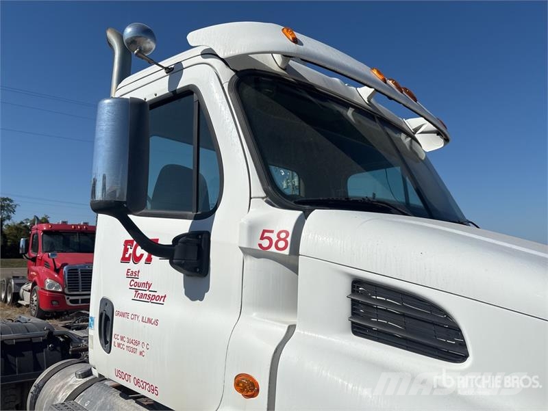 Freightliner Cascadia 113 Tegljači