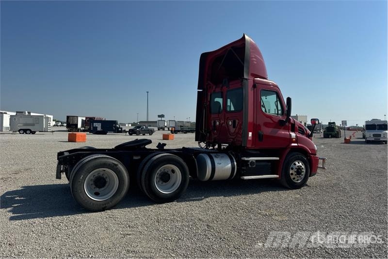 Freightliner Cascadia 113 Tractores (camiões)