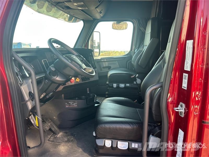Freightliner Cascadia 126 Влекачи