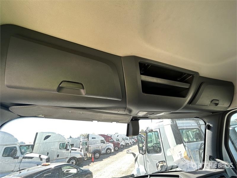 Freightliner Cascadia 116 牵引车
