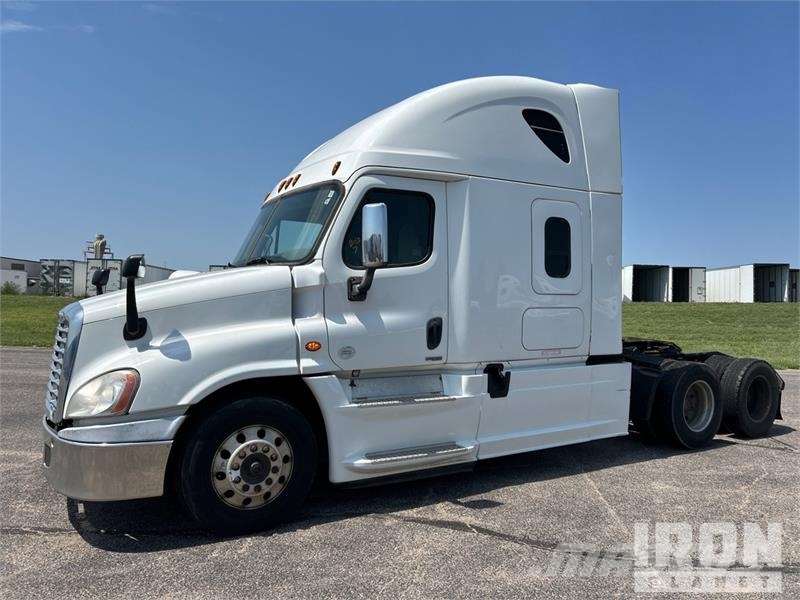 Freightliner Cascadia 125 Çekiciler