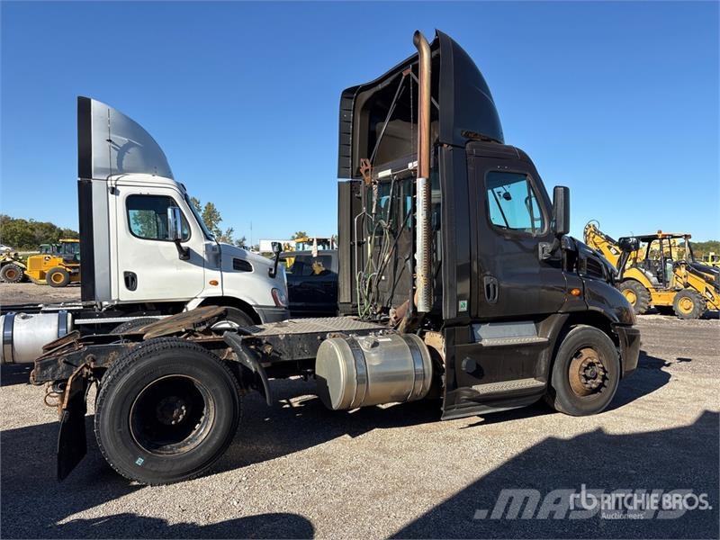 Freightliner Cascadia 113 Vlačilci