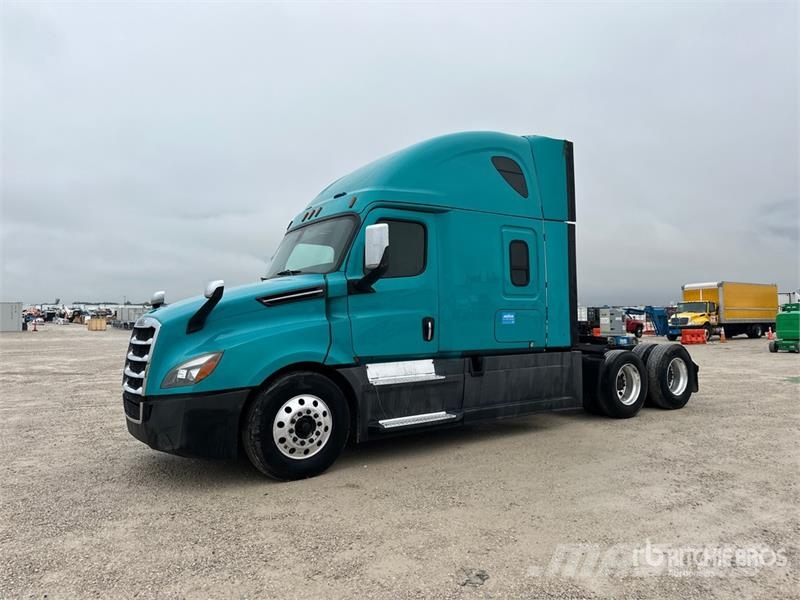 Freightliner Cascadia 126 6x4 Rebuilt Title* T/A Sleeper Truck  Tractor Units