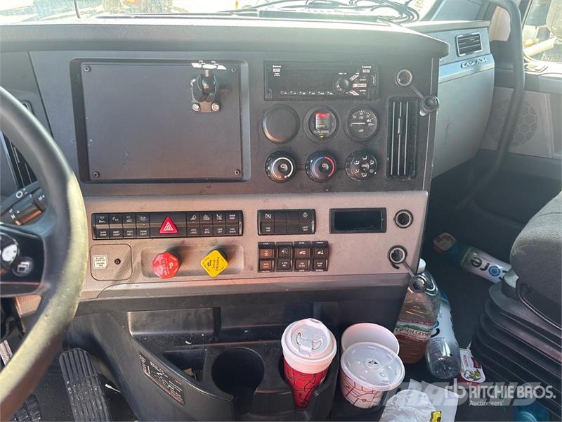 Freightliner Cascadia 126 6x4 T/A Sleeper Truck Tractor Motrici e Trattori Stradali