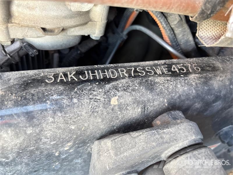Freightliner Cascadia 126 Влекачи