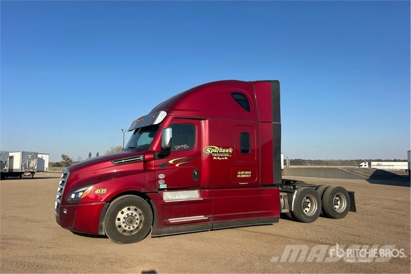 Freightliner Cascadia 126 Влекачи