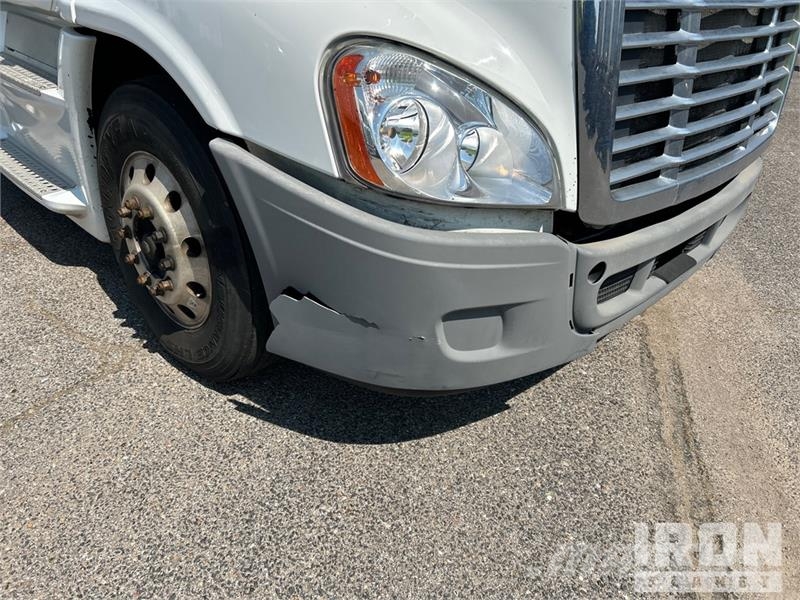 Freightliner Cascadia 125 Çekiciler