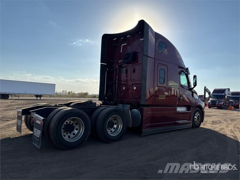 Freightliner Cascadia 126 Влекачи