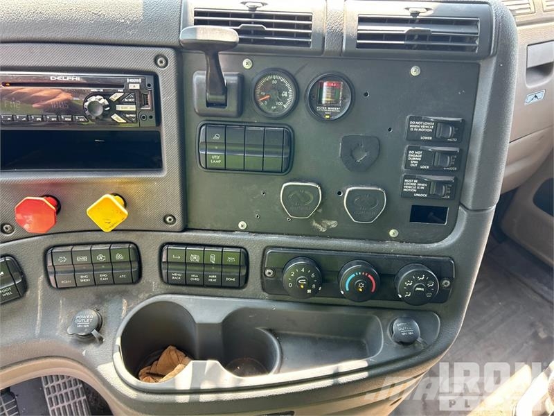 Freightliner Cascadia 125 Çekiciler