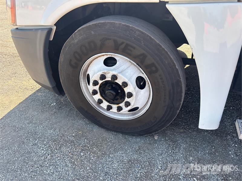 Freightliner Cascadia 125 T/A Sleeper Truck Tractor Седельные тягачи