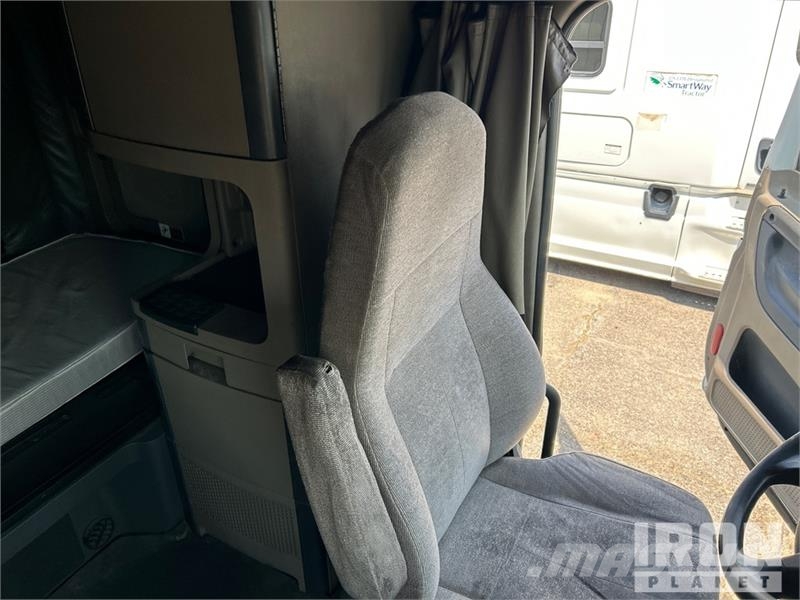 Freightliner Cascadia 125 Çekiciler