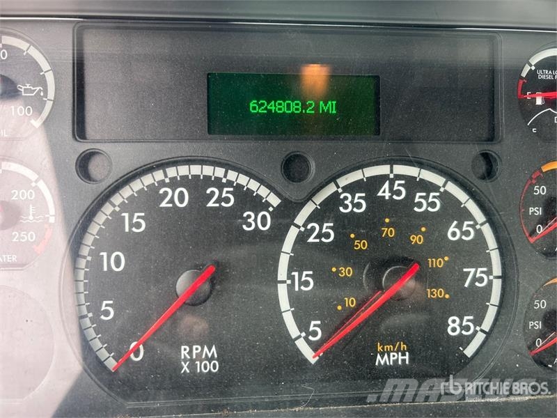 Freightliner Cascadia 125 Тягачі