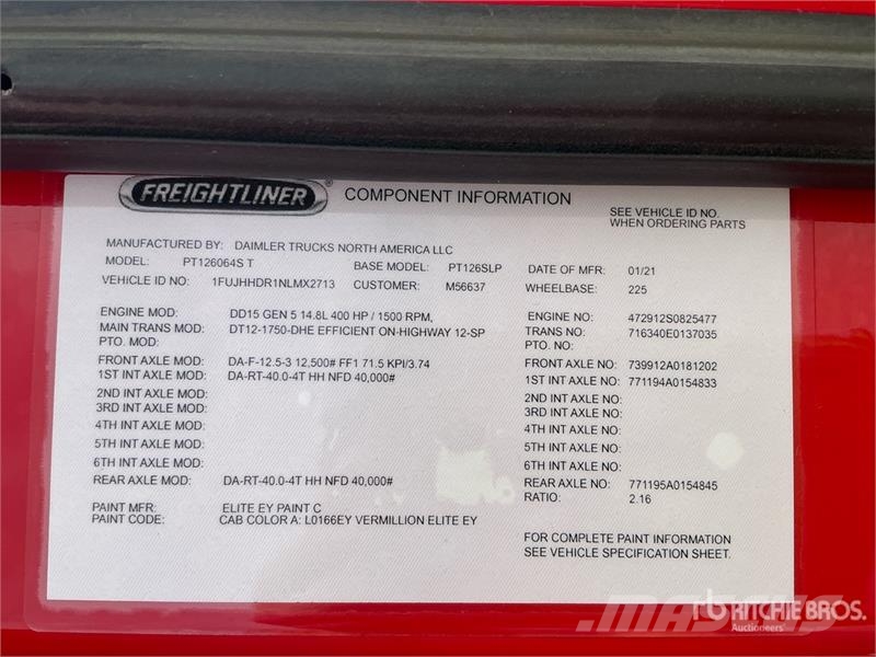 Freightliner Cascadia 126 6x4 T/A Sleeper Truck Tractor Sattelzugmaschinen