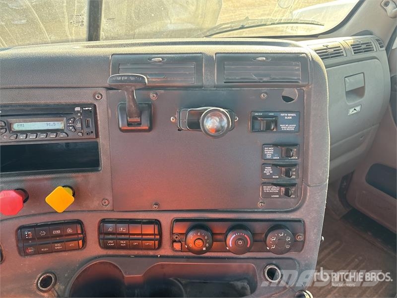 Freightliner Cascadia 113 Vlačilci