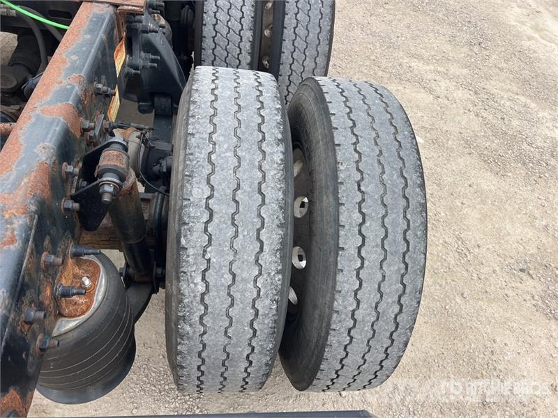 Freightliner Cascadia 116 وحدات الجر